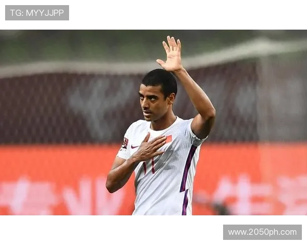 足球明星的人品评析与职业道德探讨:从场内到场外的真实面貌